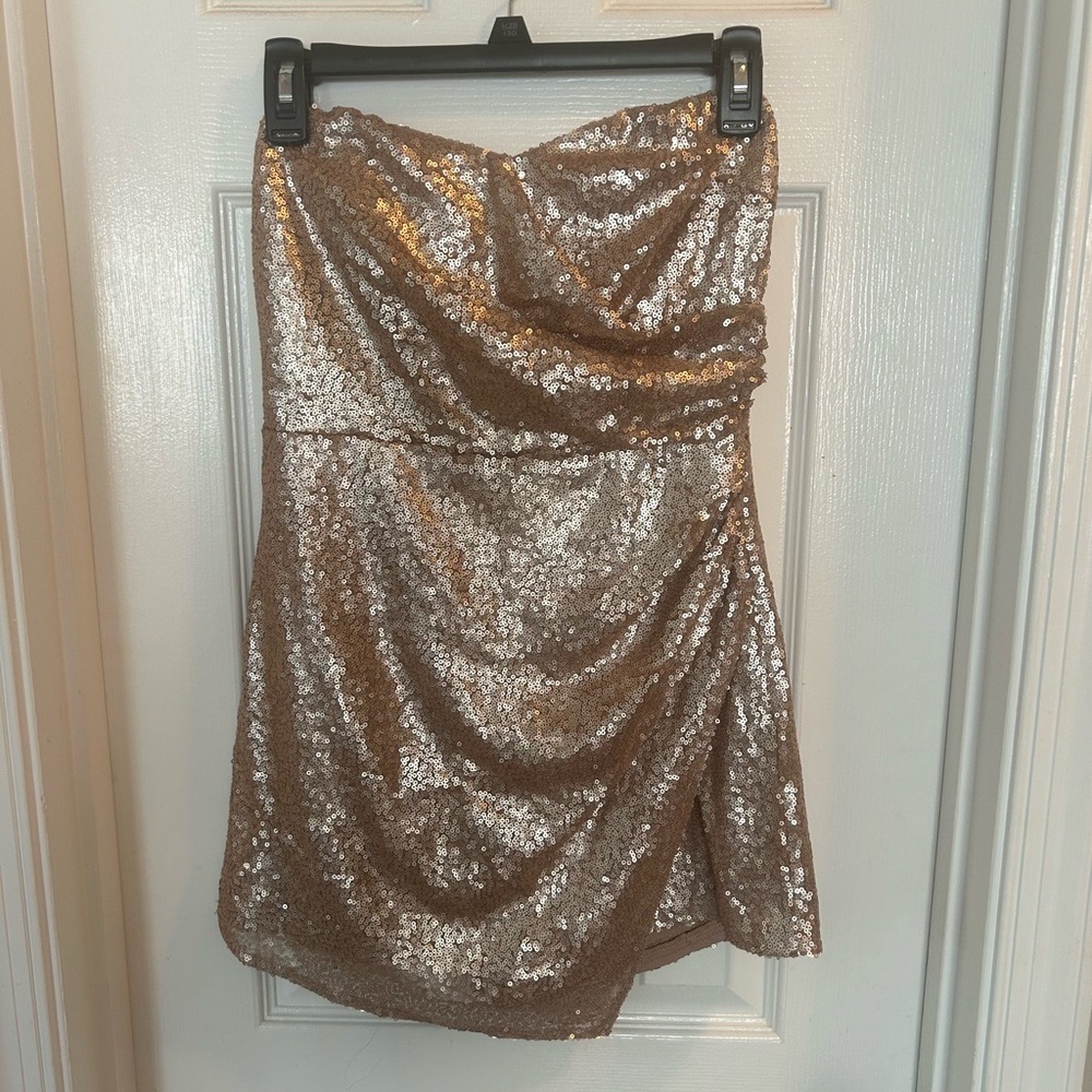 Lulu's Gold Sequin Shorts